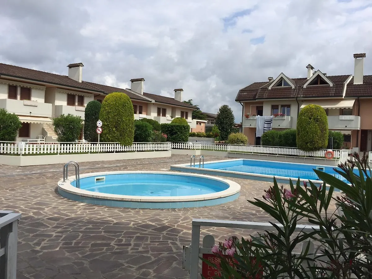 Residence Equilio Τζεσόλο Λίντο